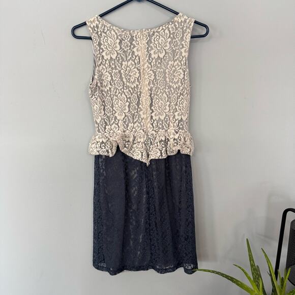 Gracia Navy Blue & Gray Lace Mini Dress Size Small w/ Satin & Beaded Flowers - Picture 2 of 7